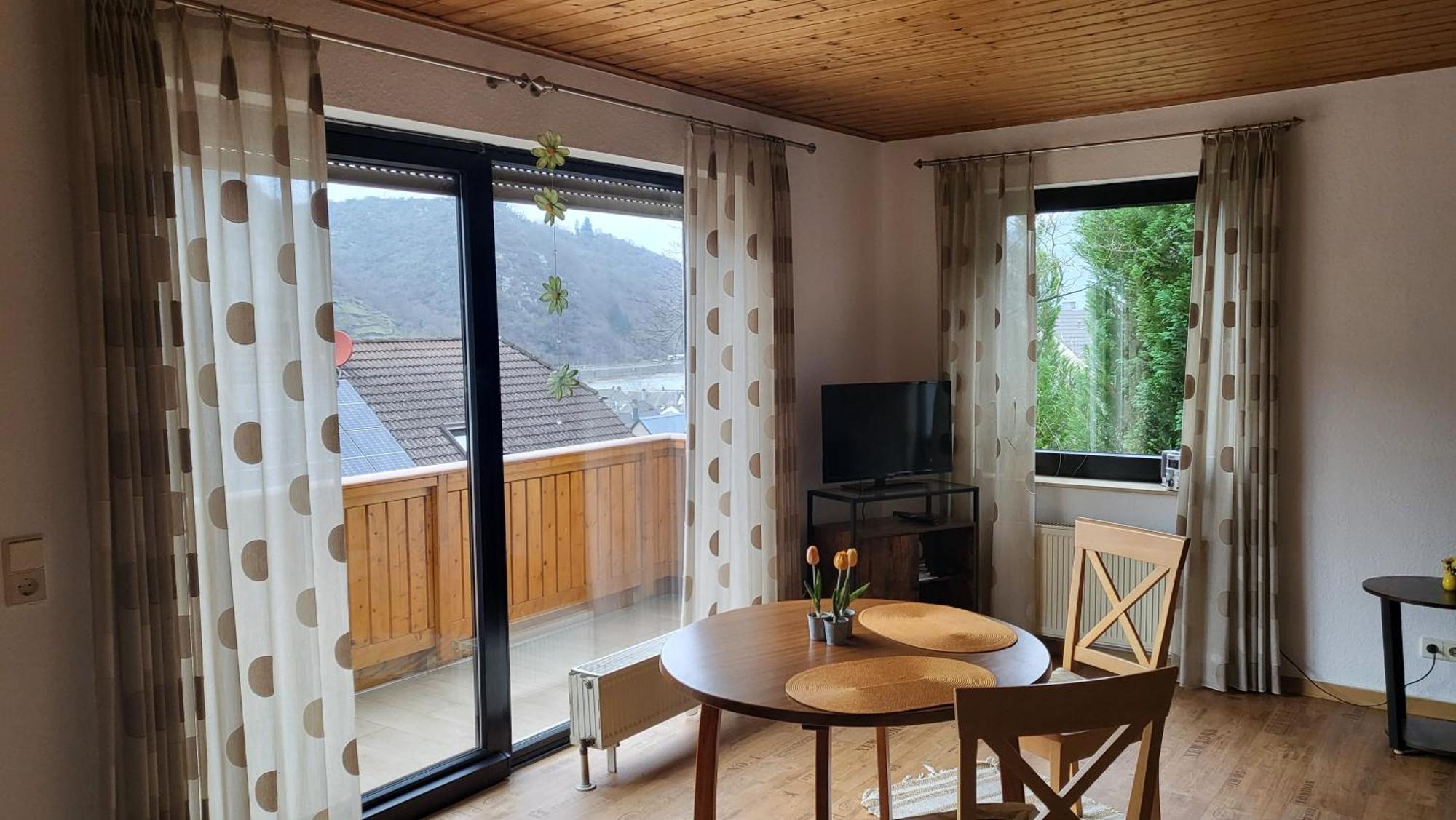 Ferienwohnung Zum Rheinblick Kestert Εξωτερικό φωτογραφία